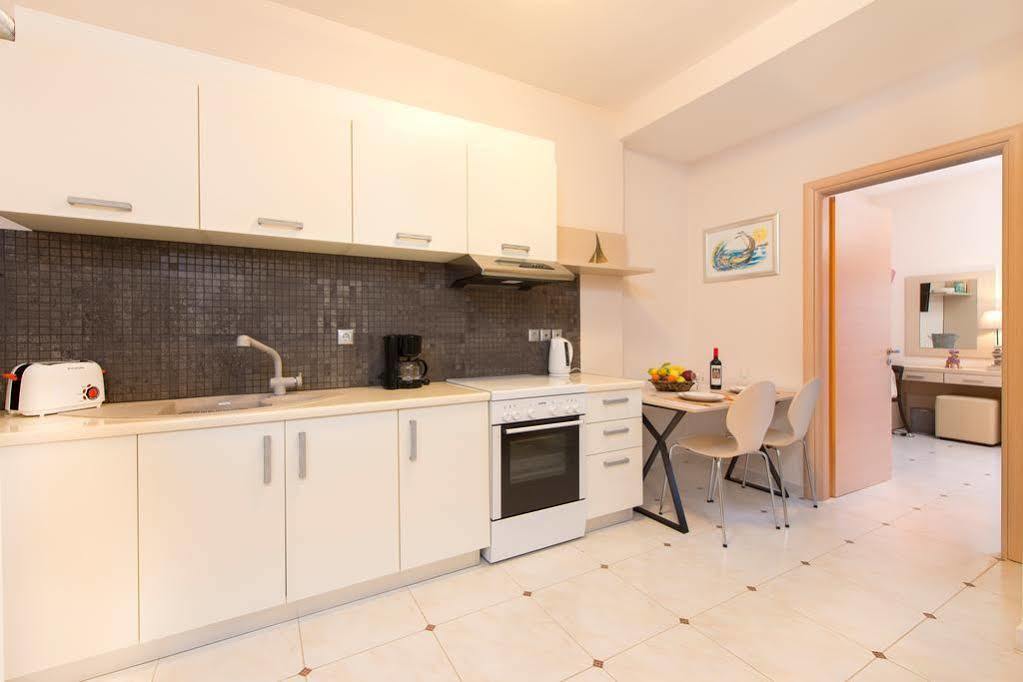 Renata'S Villas Kerpe Dış mekan fotoğraf